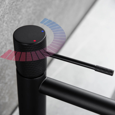 Смеситель для раковины Vincea Desire VBF-1D1MB однорычажный, черный Смеситель для раковины Vincea Desire VBF-1D1MB однорычажный, черный