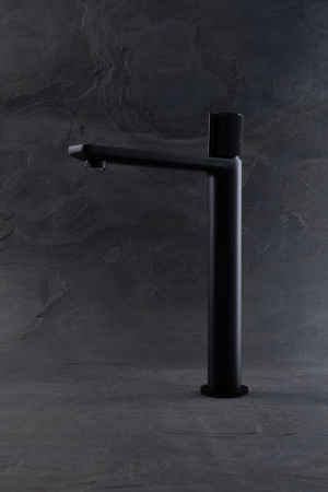 Смеситель Allen Brau Liberty 5.33002-31 черный матовый Смеситель Allen Brau Liberty 5.33002-31 черный матовый