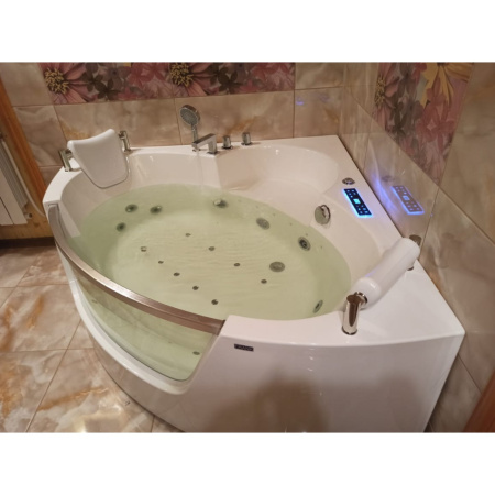 Акриловая ванна Frank F164 угловая