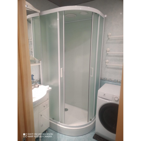 Душевая кабина Frank F418L White 100x80 без крыши Душевая кабина Frank F418L White 100x80 без крыши