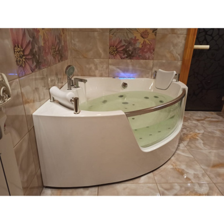 Акриловая ванна Frank F164 угловая