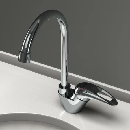 Смеситель для кухонной мойки Dorff Comfort D8000000 Хром