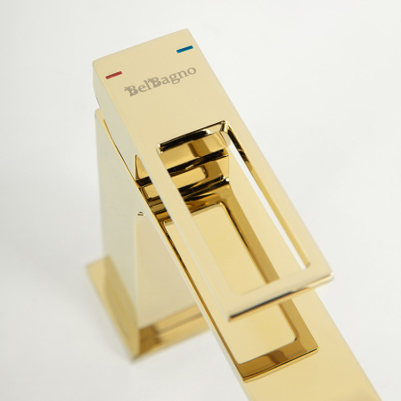 Смеситель для раковины BelBagno Luce LUC-LVM-ORO Золото Смеситель для раковины BelBagno Luce LUC-LVM-ORO Золото