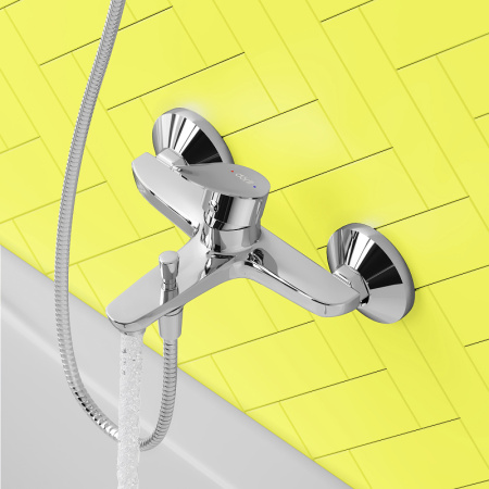 Смеситель для ванны Dorff Norma D1010000 Хром Смеситель для ванны Dorff Norma D1010000 Хром