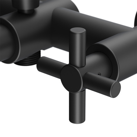 Смеситель для ванны Damixa RedBlu Neo Classic 241000000 Черный