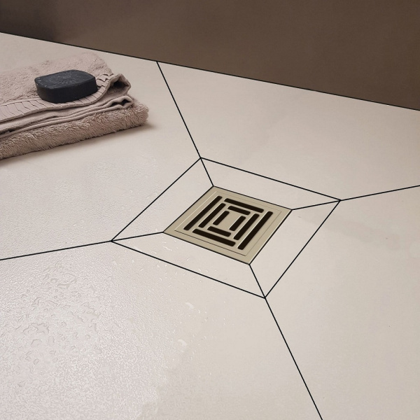 Трап для душа BERGES водосток ZENTRUM Uno 100х100, матовый хром, выпуск D50/75/110 H74 вертикальный