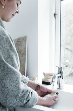 Смеситель для раковины Damixa Silhouet 740210000 Хром