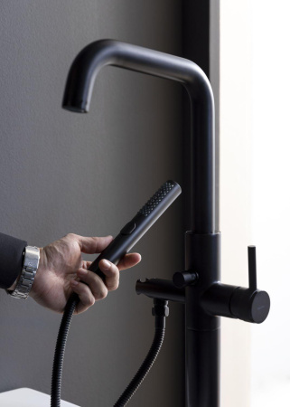 Смеситель Allen Brau Priority 5.31008-31 (с внутренней частью) черный матовый Смеситель Allen Brau Priority 5.31008-31 (с внутренней частью) черный матовый